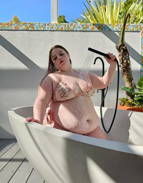 chubbyred444free art modèle image