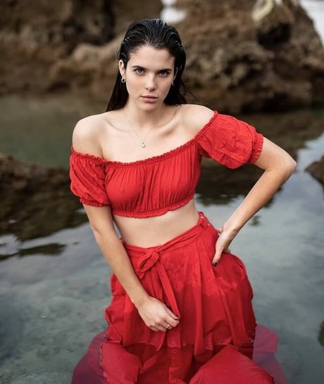 Adi Yedoav haut modèle image