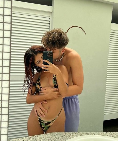 Africa Dalia OT modèle de sexe des photos