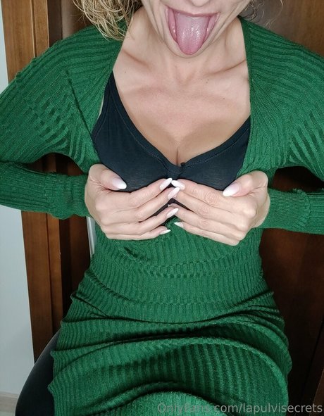 lapulvisecrets modèle pornographique image