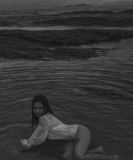 yaa fonseca modèle gratuit collection