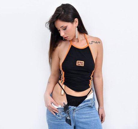 Orel Asado modèle magnifique photos