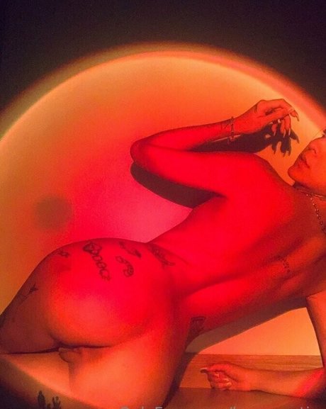 yoga sensuel onlyfans parfait chaud galeries