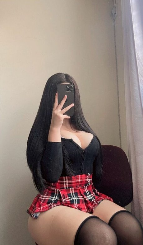 Madyblood actrice libre galerie