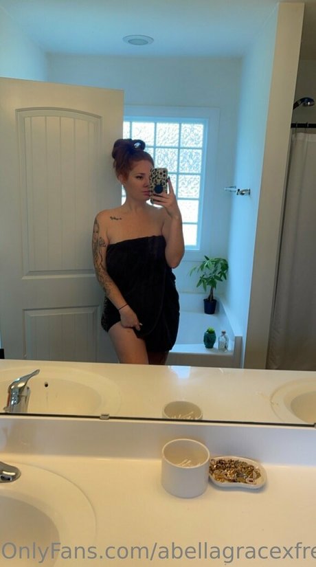 abellagracexfree modèle porno photo