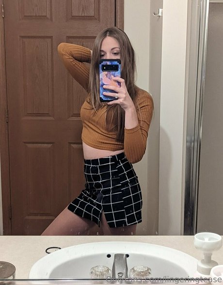 lingeringtease star érotique galerie