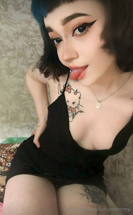 blonde au gros cul onlyfans parfait sympa images