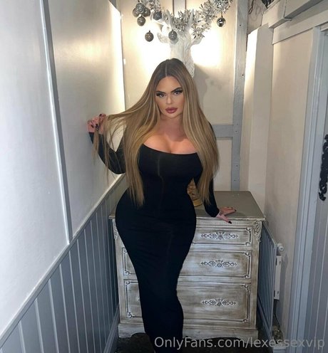 plage seins nus onlyfans sexy nue photo