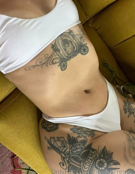 lolobarreiro7 modèle chaud image