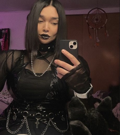 nicole brutality star du porno hd galerie