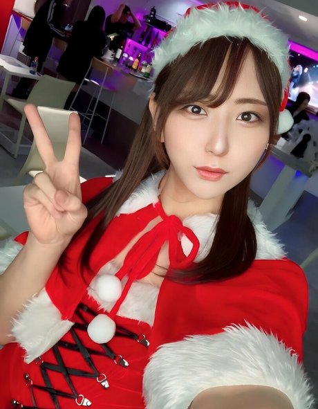 Momiji Joso modèle parfait images