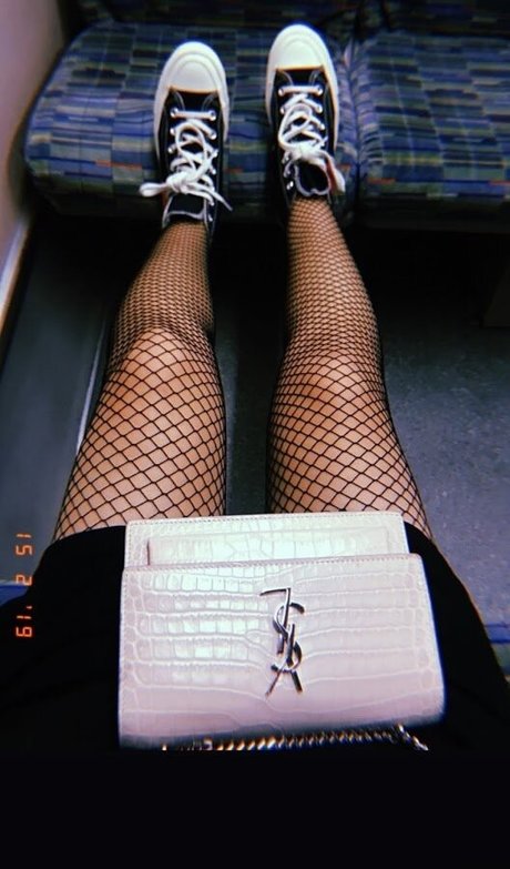 jasikyu modèle chaud images