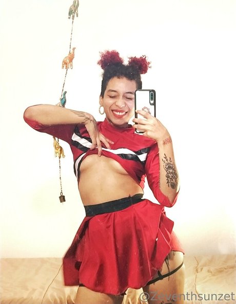 zeventhsunzet star du porno sexy des photos