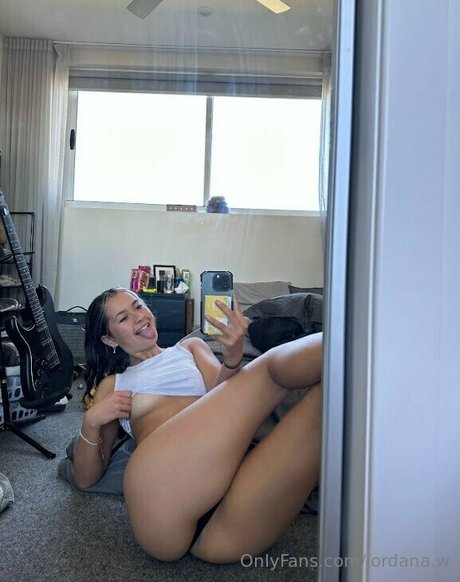 Jordana w étoile sympa photos