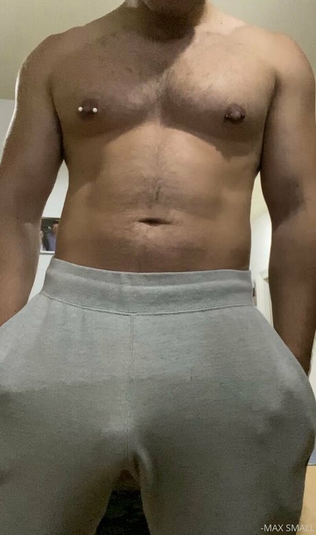 éjacule sur la langue onlyfans assez hd galeries