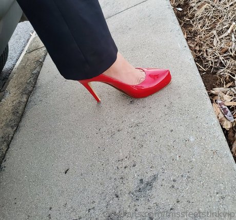 missfeetstinkvip étoile img