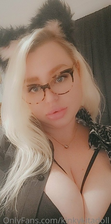 kinkykitadoll star du porno sympa image
