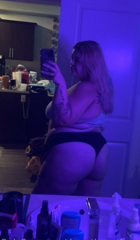 dawnthepothead actrice chaude photos