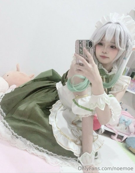 Noemoe jolie star du porno photo