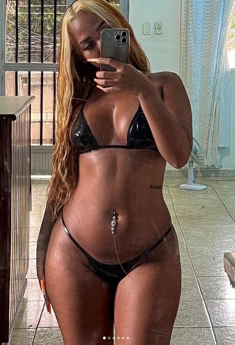 Anna Nolatto star du sexe img