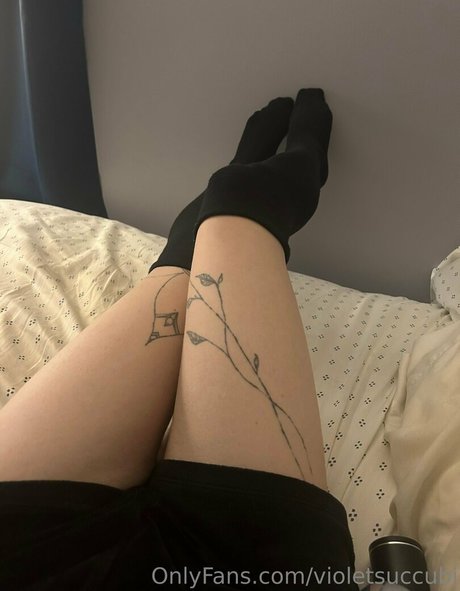 milf aux cheveux noirs onlyfans nus pornographiques collection