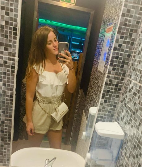 courtsxldn modèle magnifique archive