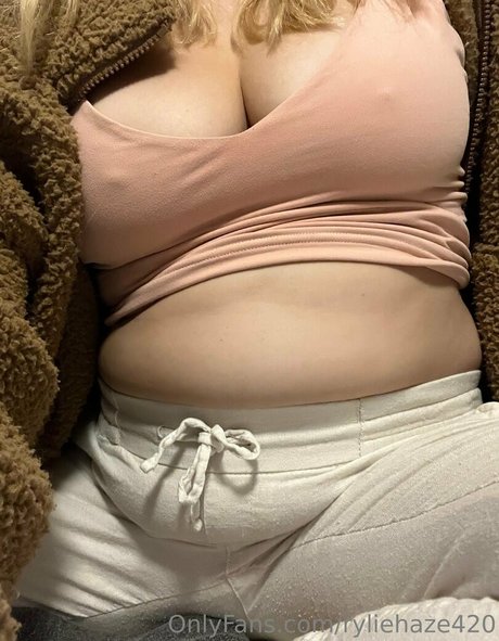 ryliehazefeedee star du porno chaude archive