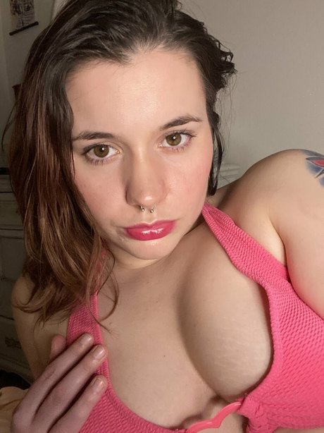 brunette onlyfans nus gratuits archive