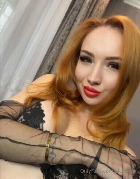 épouse amateur onlyfans xxx haute qualité image