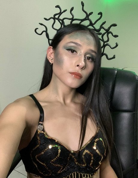 Lomy Asmr sexe star du porno photo