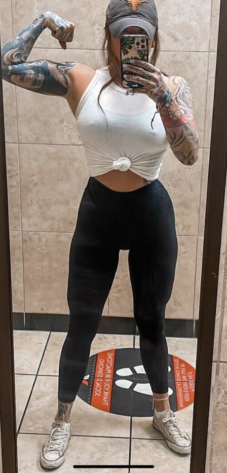 Marisa Laren modèle meilleur collection