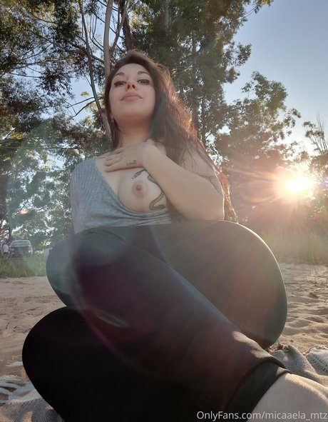 micaaela mtz actrice chaude images