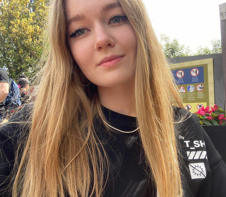 Cymanneth belle actrice collection