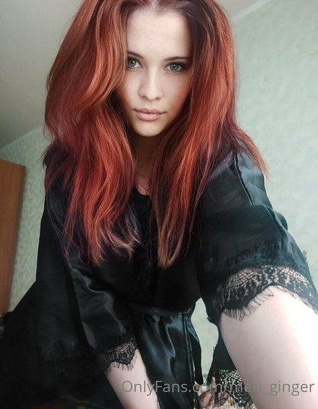 sexe lesbien onlyfans assez chaud archive