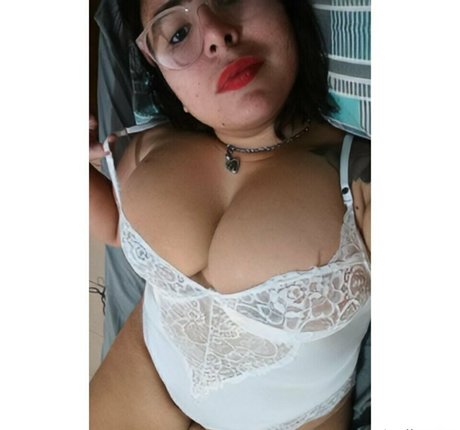 nellamur actrice adulte galerie