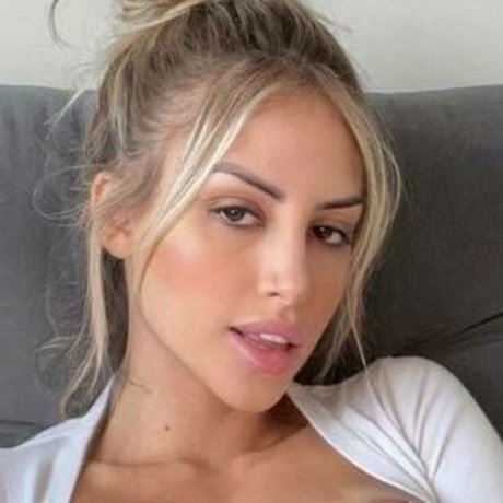 Nathalia Ramonny meilleure star du porno archive