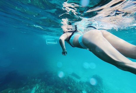 Sarah Jeffery meilleure actrice images