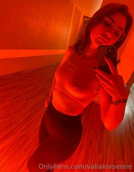 valiawixx star du porno adulte archive