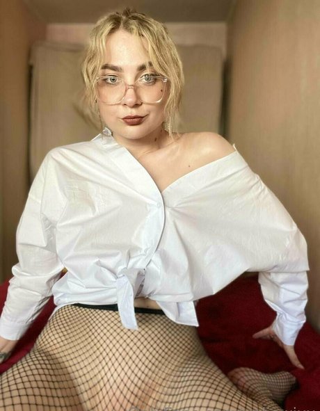 valiawixx étoile gratuite archive