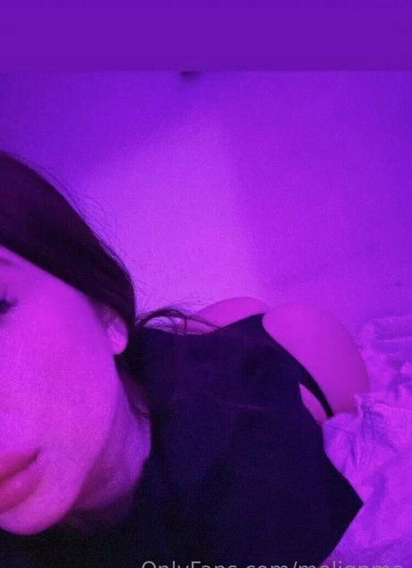 melissakatteyes modèle exclusif img