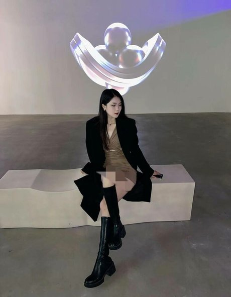 kbhvhxzc modèle sexy img