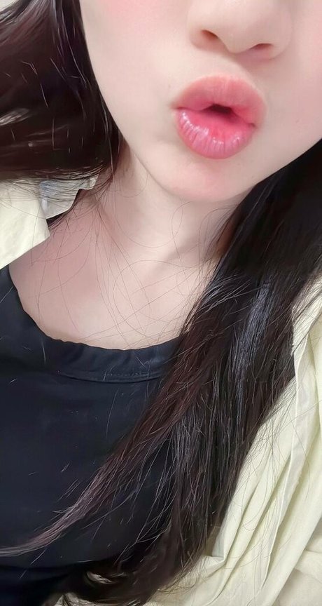 kbhvhxzc actrice de grande qualité des photos