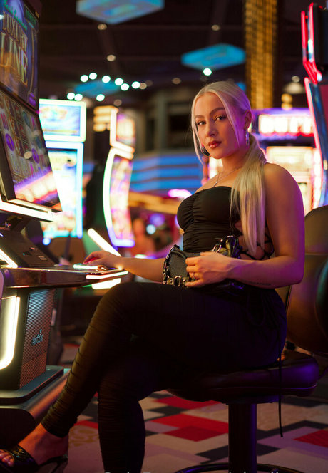 fans de grandes filles uniquement belle exclusivité image