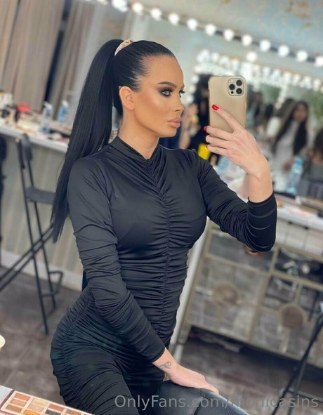 monicasins étoile chaude photos