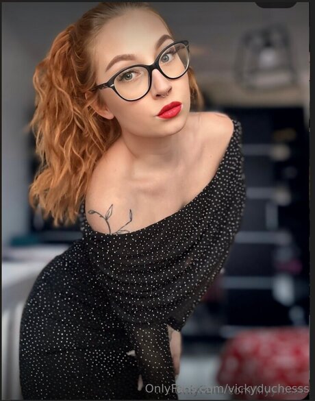 vickyduchesss belle étoile images