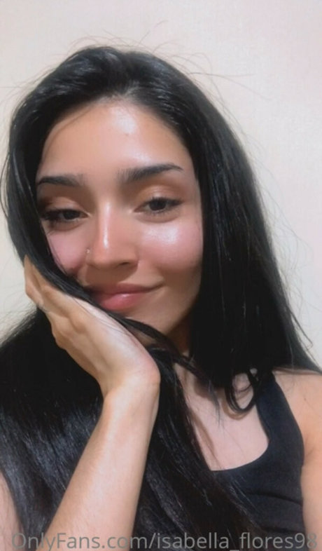 Isabella flores98 modèle nu collection