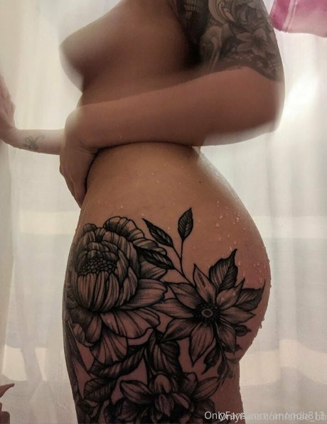 18 fans gratuits uniquement haut sexy photos