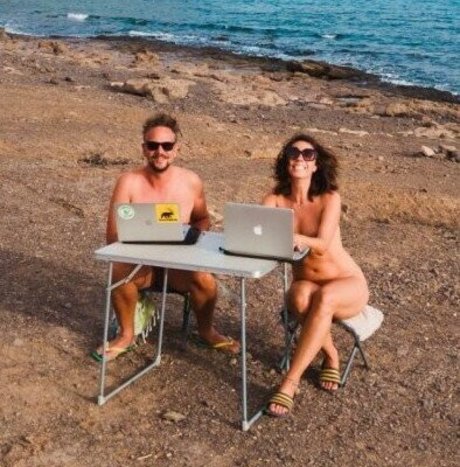 Nick And Lins star du porno adulte des photos