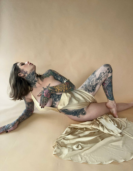 sinfuldollx sexe star archive