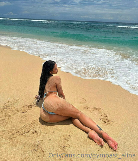 flexible girl hot étoile exclusive img